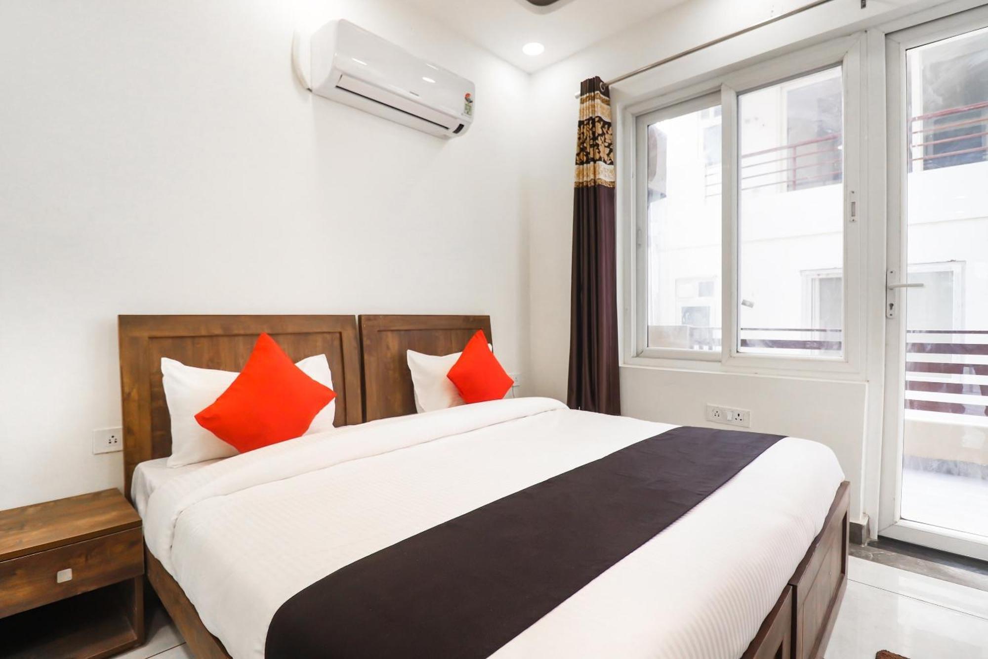 Collection O Green Leaf Residency Gurgaon Buitenkant foto